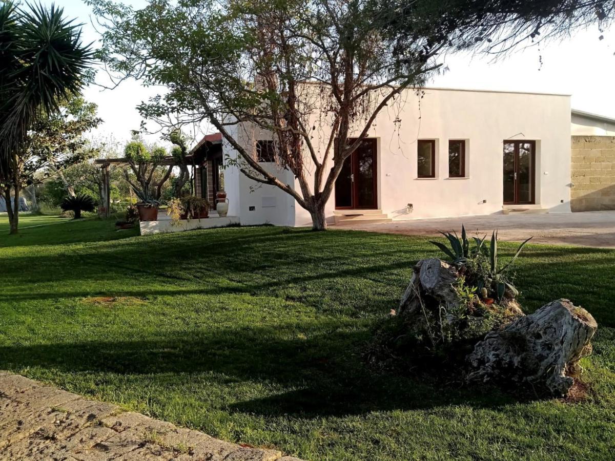 Villa Li Papi Galatone Exterior foto